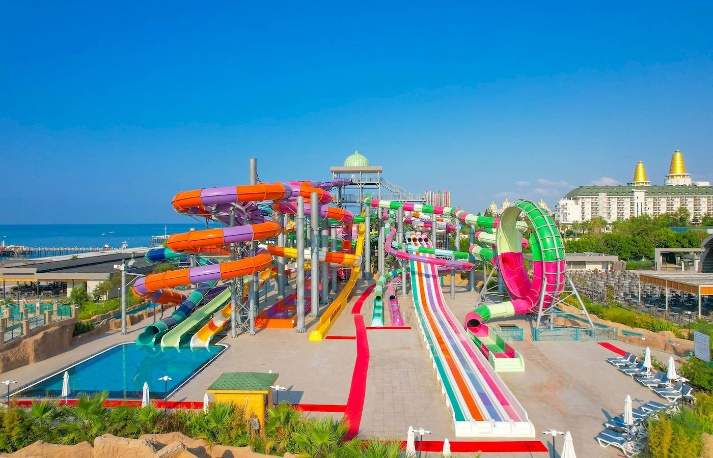 Außenansicht des Delphin Palace Hotels