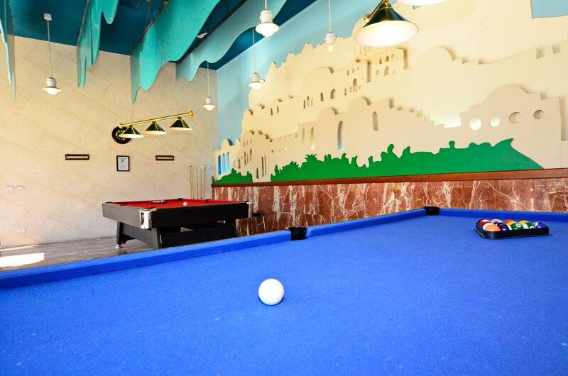 Reef Oasis Blue Bay Resort