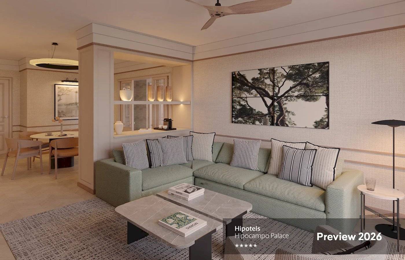 Innenraum des Hipotels Hipocampo Palace mit Wohnzimmer, Essbereich und Vorschau auf das Jahr 2026.