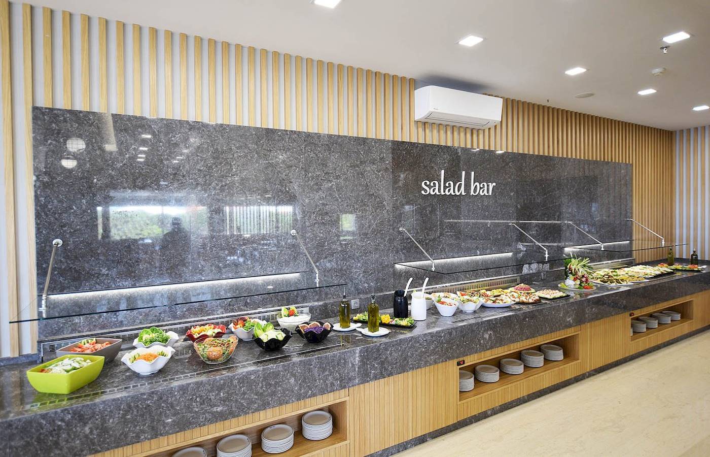 Salat-Buffet im Hotel Astir Beach - Kreta
