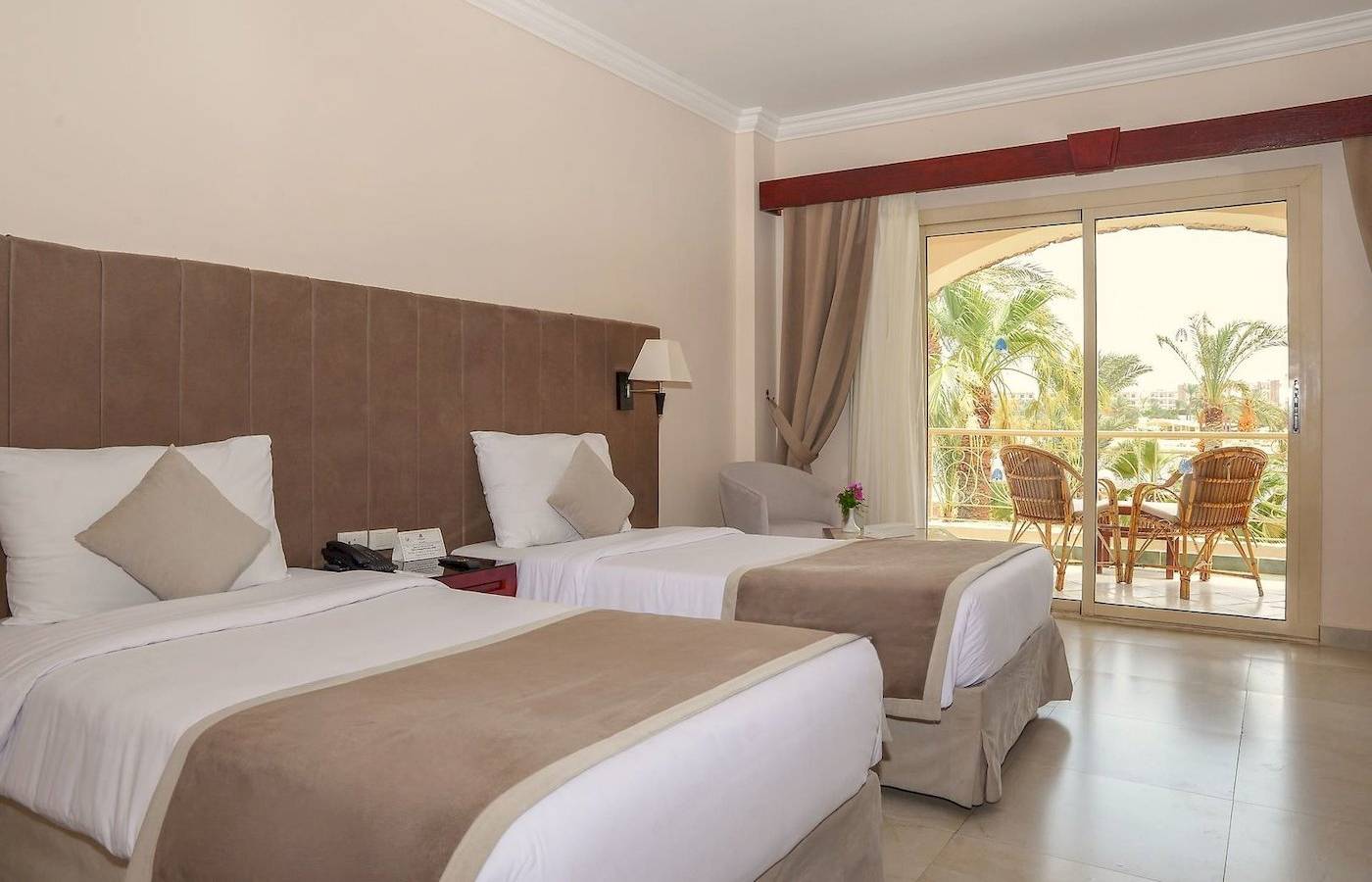 Brayka Bay Resort