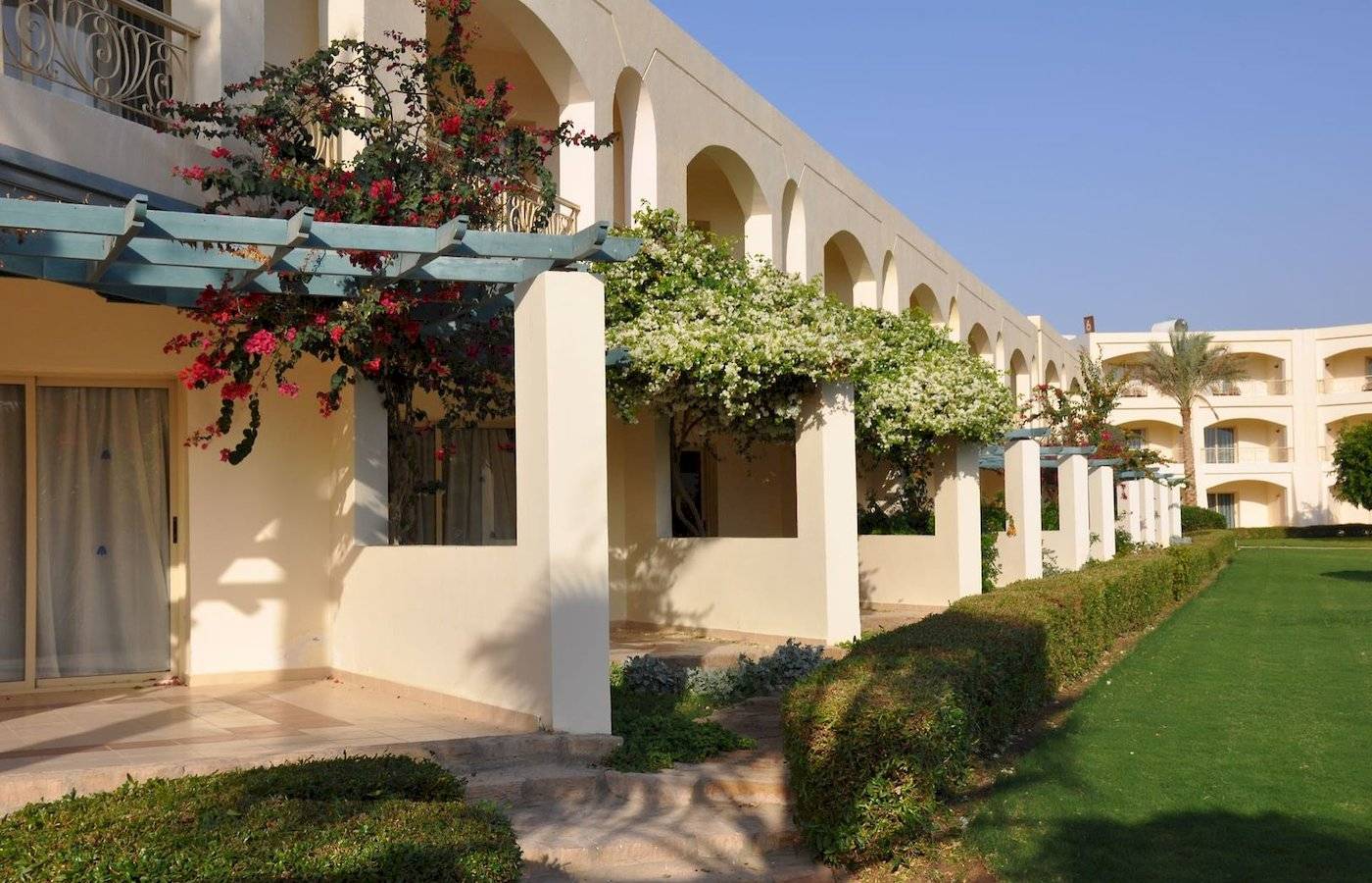 Brayka Bay Resort