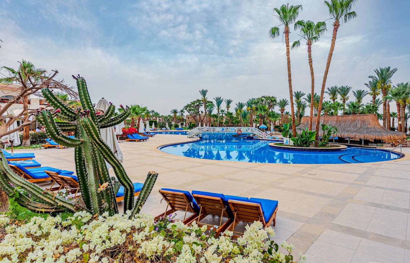 Brayka Bay Resort