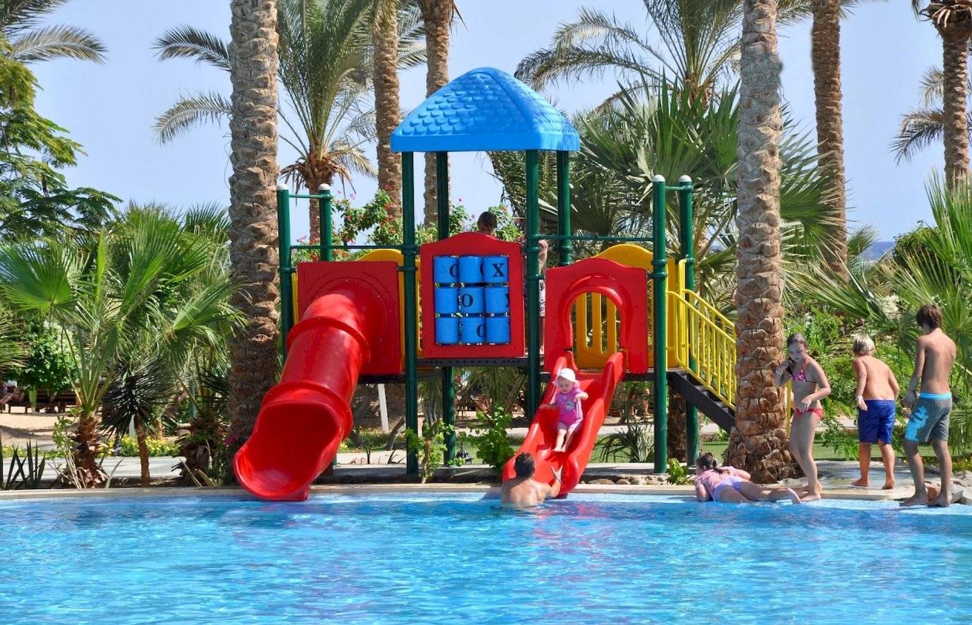 Brayka Bay Resort