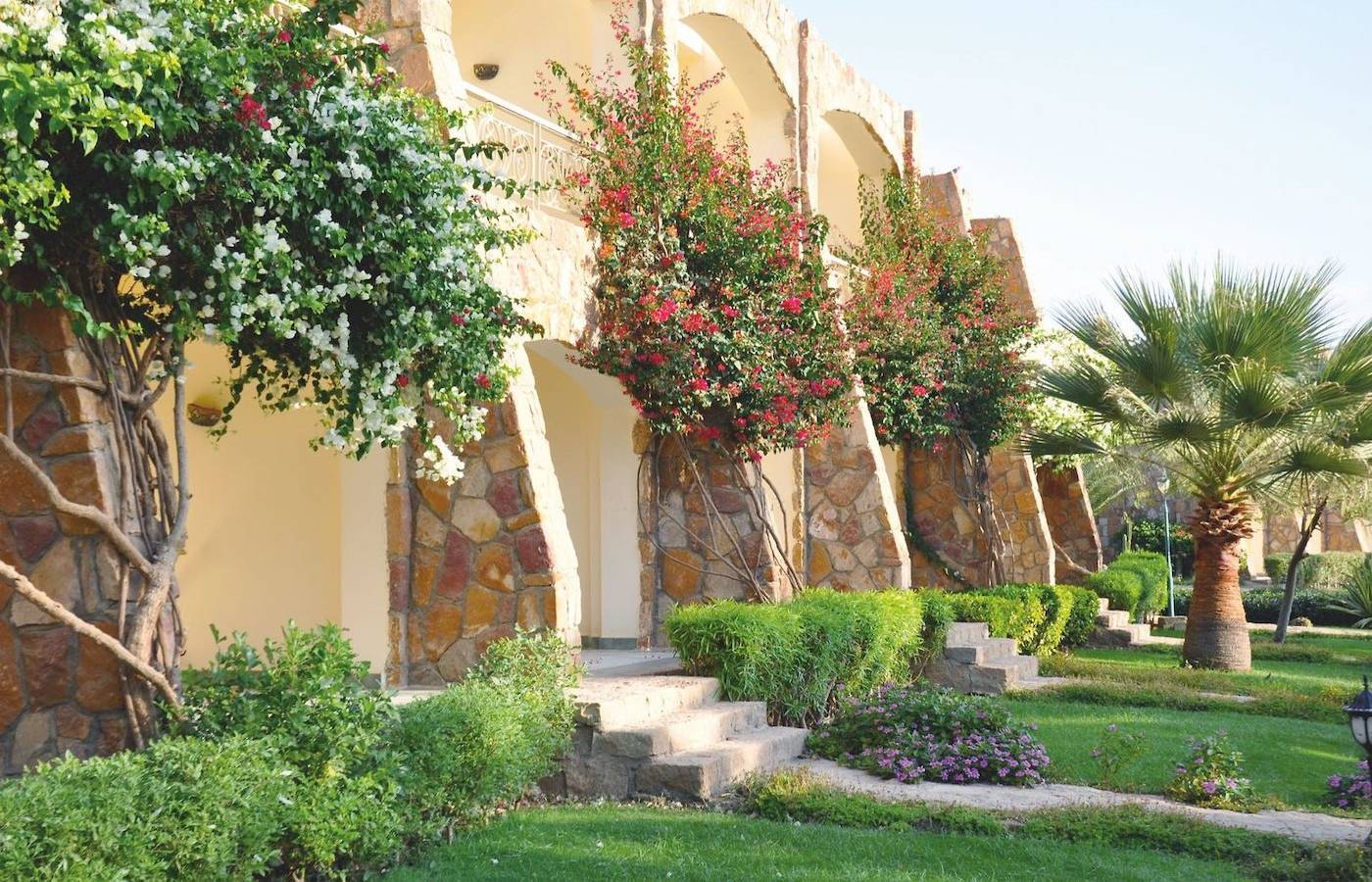 Brayka Bay Resort