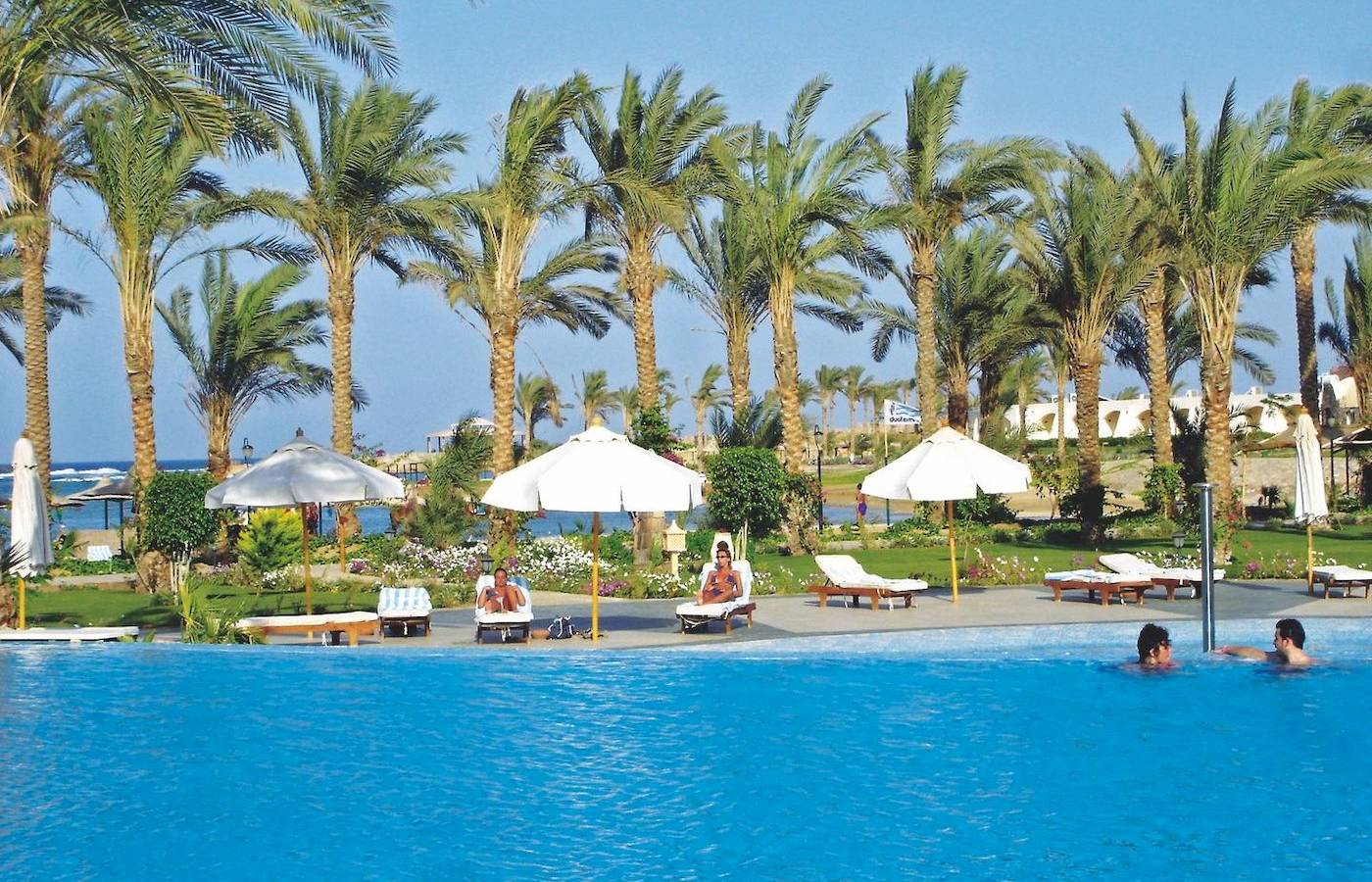 Brayka Bay Resort