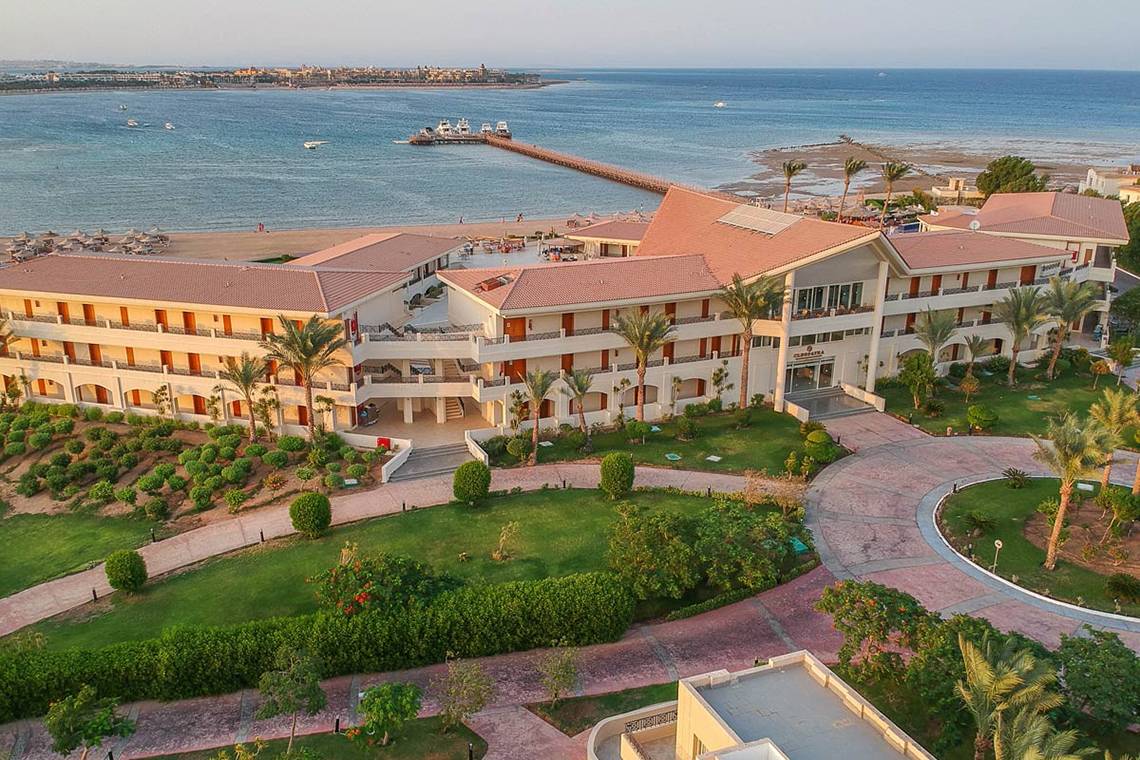 Cleopatra Luxury Beach Resort in Hurghada & Safaga