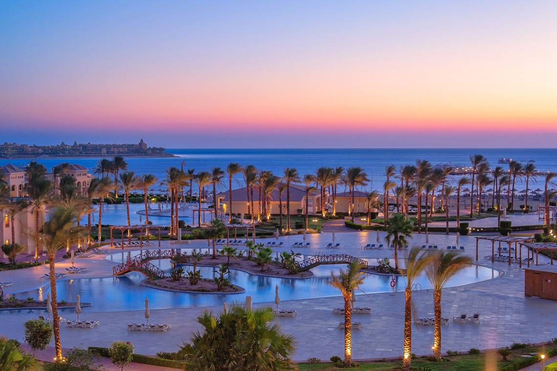 Cleopatra Luxury Beach Resort in Hurghada & Safaga