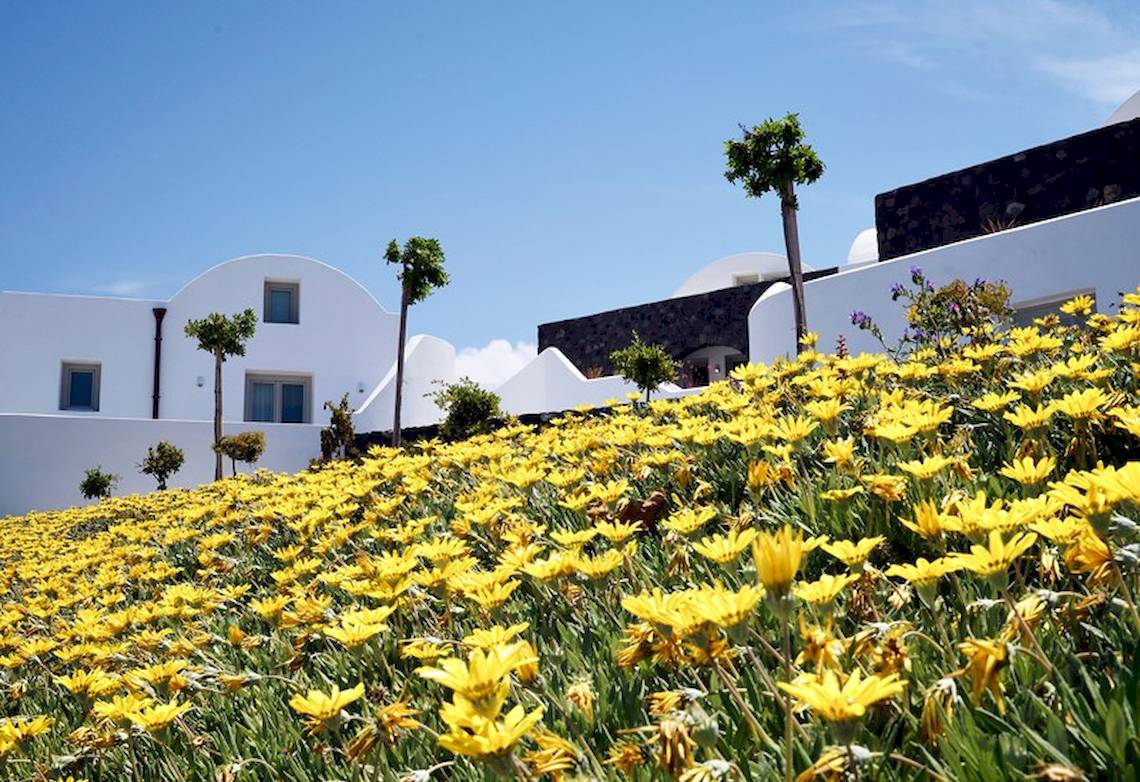 Santo Pure Oia Suites & Villas in Santorin