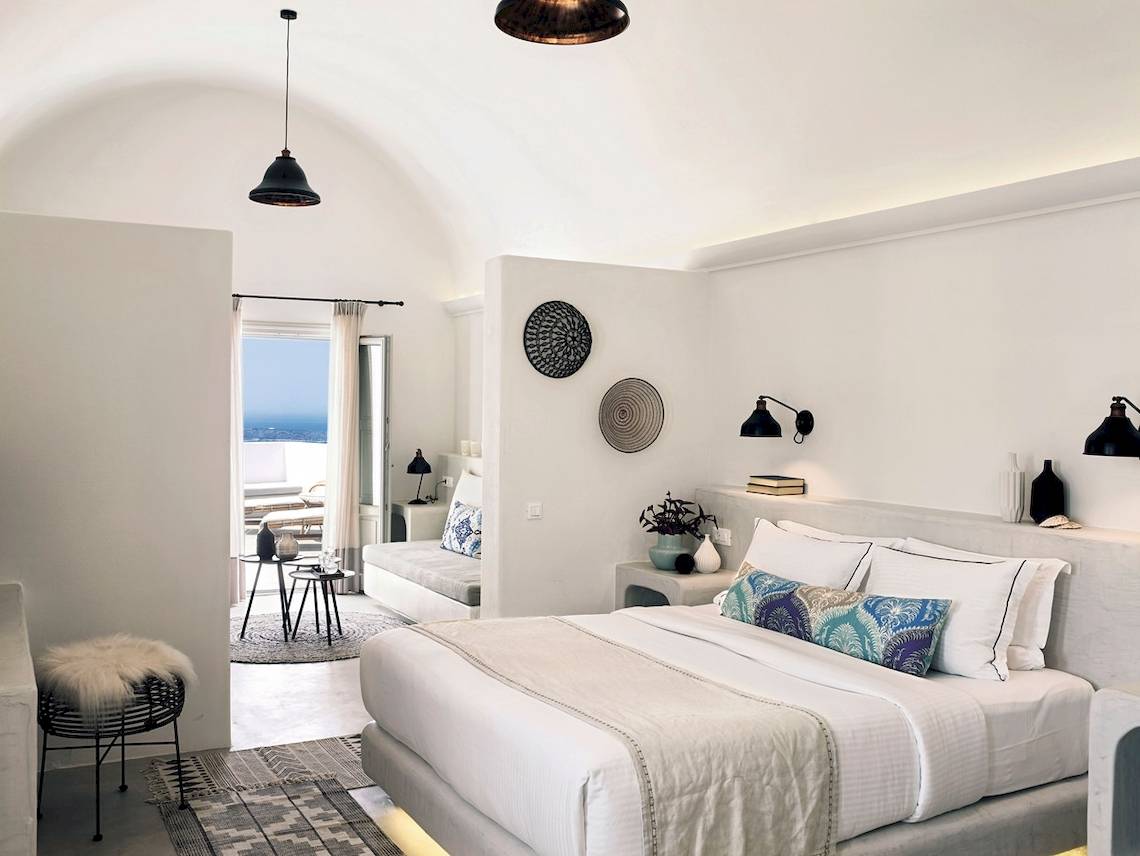 Santo Pure Oia Suites & Villas in Santorin