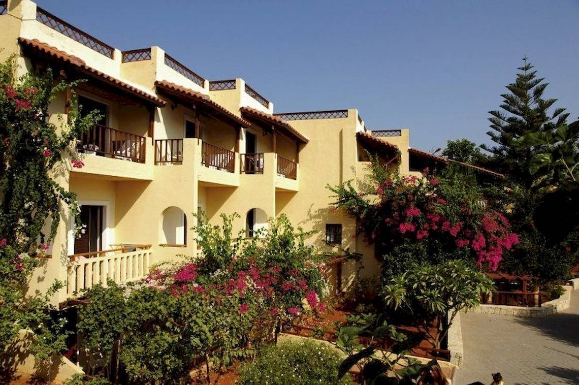 Cactus Village Hotel & Bungalows in Heraklion