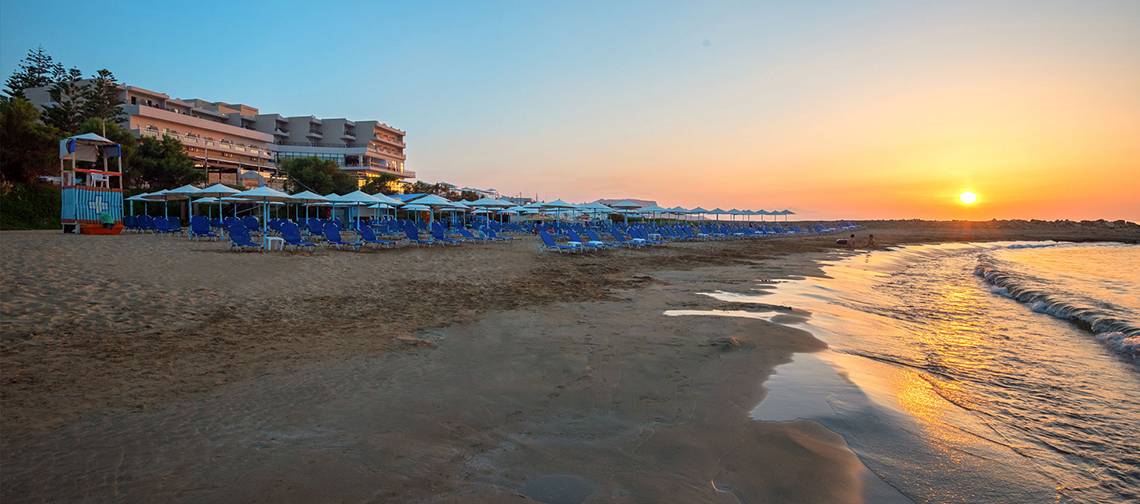 Themis Beach in Heraklion