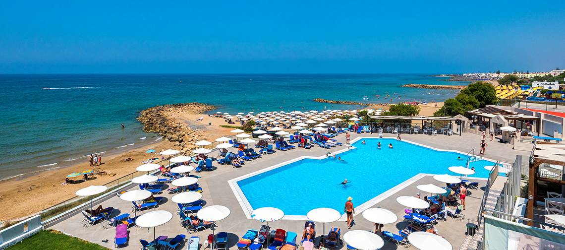 Themis Beach in Heraklion