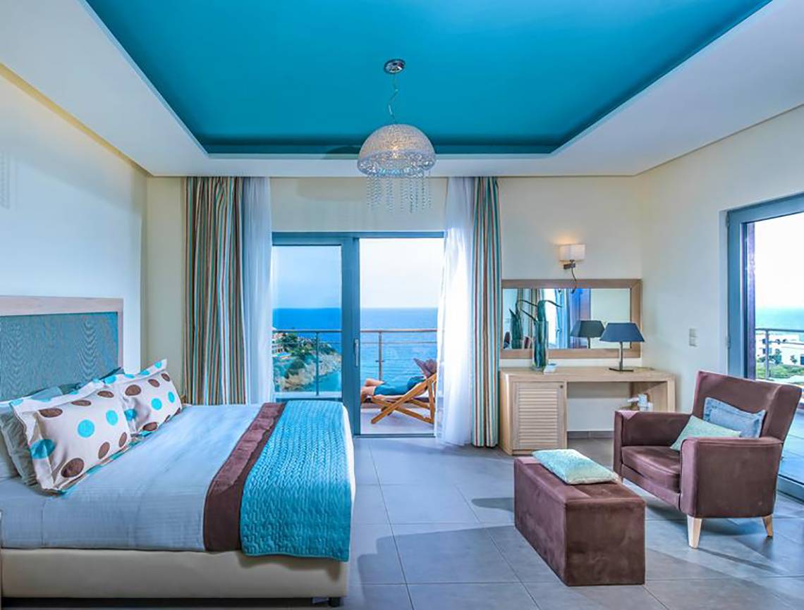 Blue Bay Resort in Heraklion