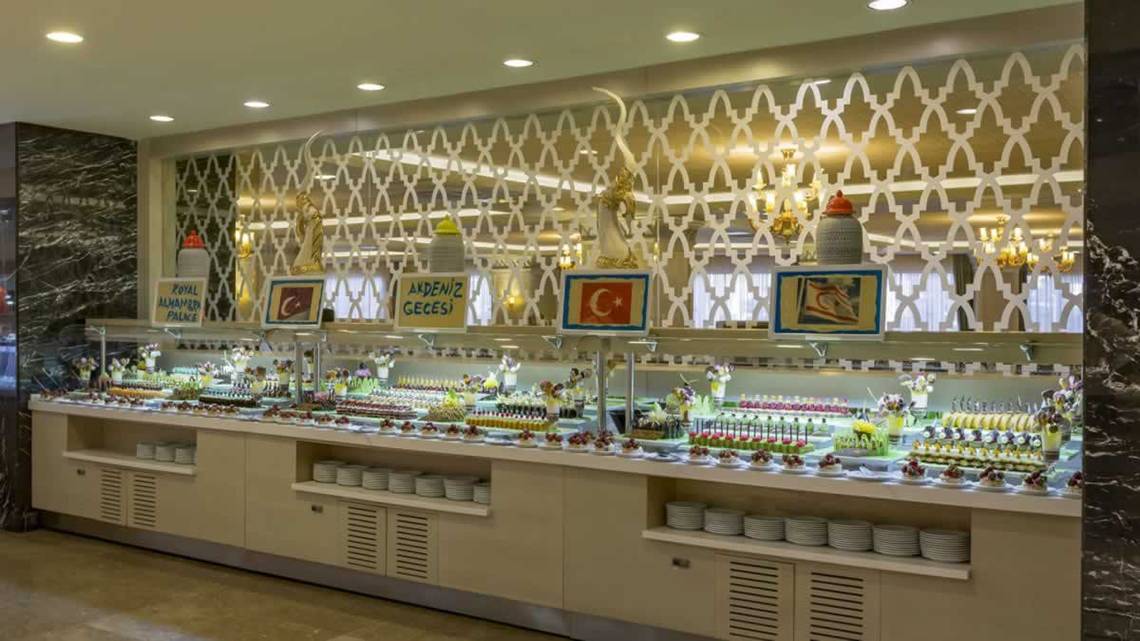 Royal Alhambra Palace, Antalya, Essen Buffet