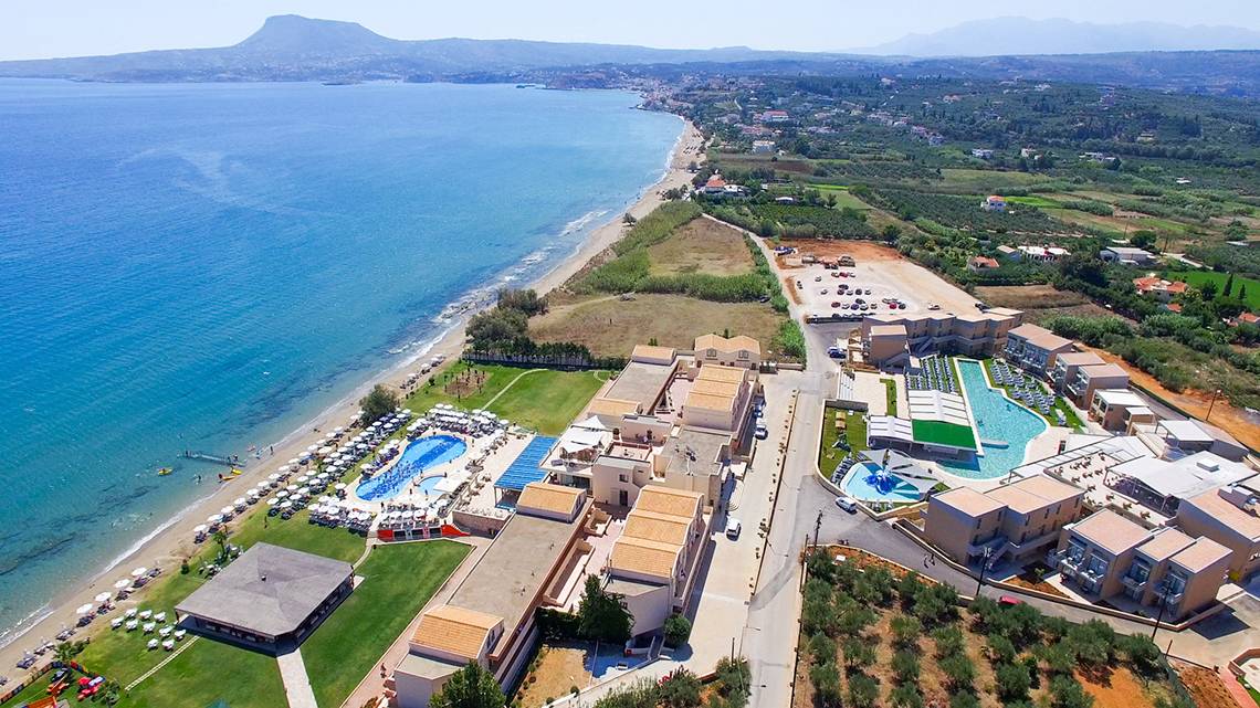 Kiani Beach Resort in Kreta, Aussenansicht des Hotels