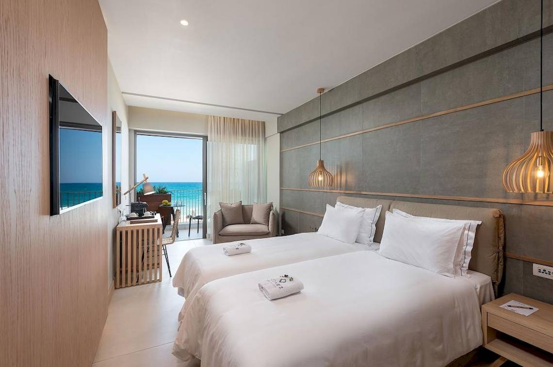 Ikones Seafront Luxury Suites in Heraklion