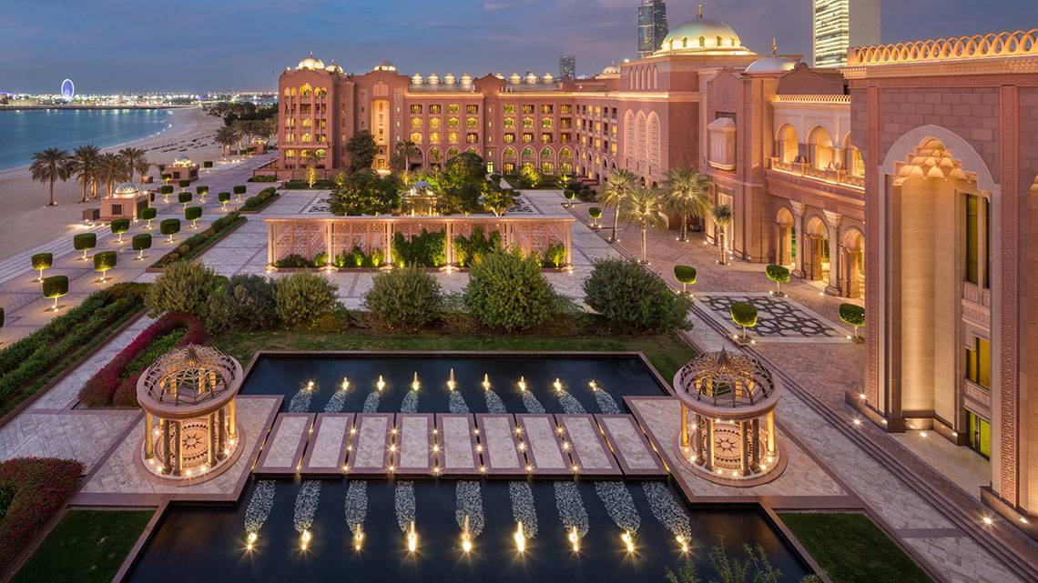 Emirates Palace Mandarin Oriental in Abu Dhabi