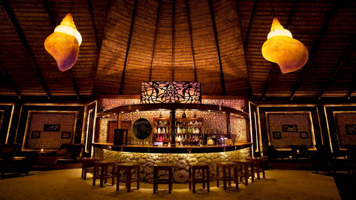 Kuredu Island Resort & Spa, Restaurant