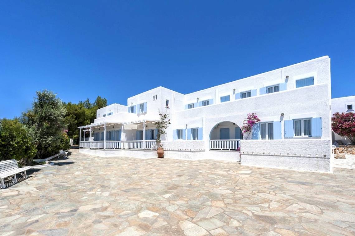 Narges Hotel in Paros, Kimolos, Milos, Serifos, Sifnos