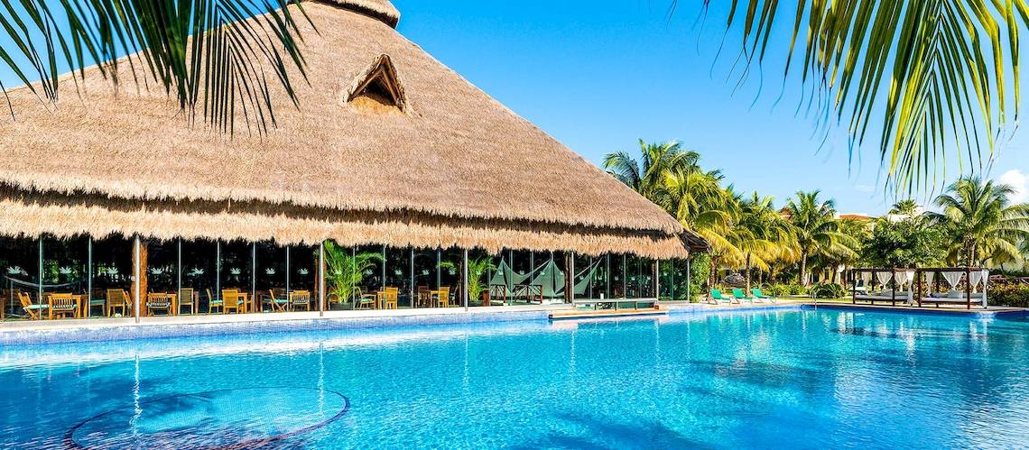 Pool des El Dorado Royale a Spa Resort by Karisma Hotels