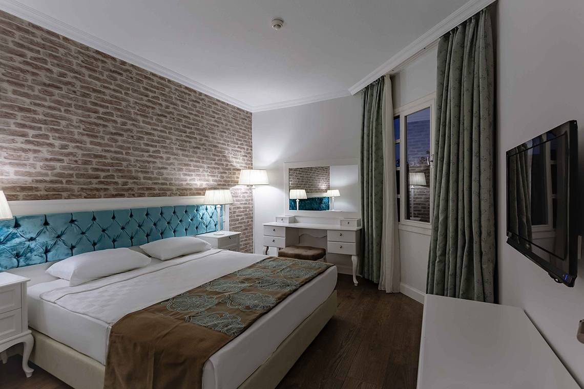 Euphoria Palm Beach Resort in Antalya & Belek