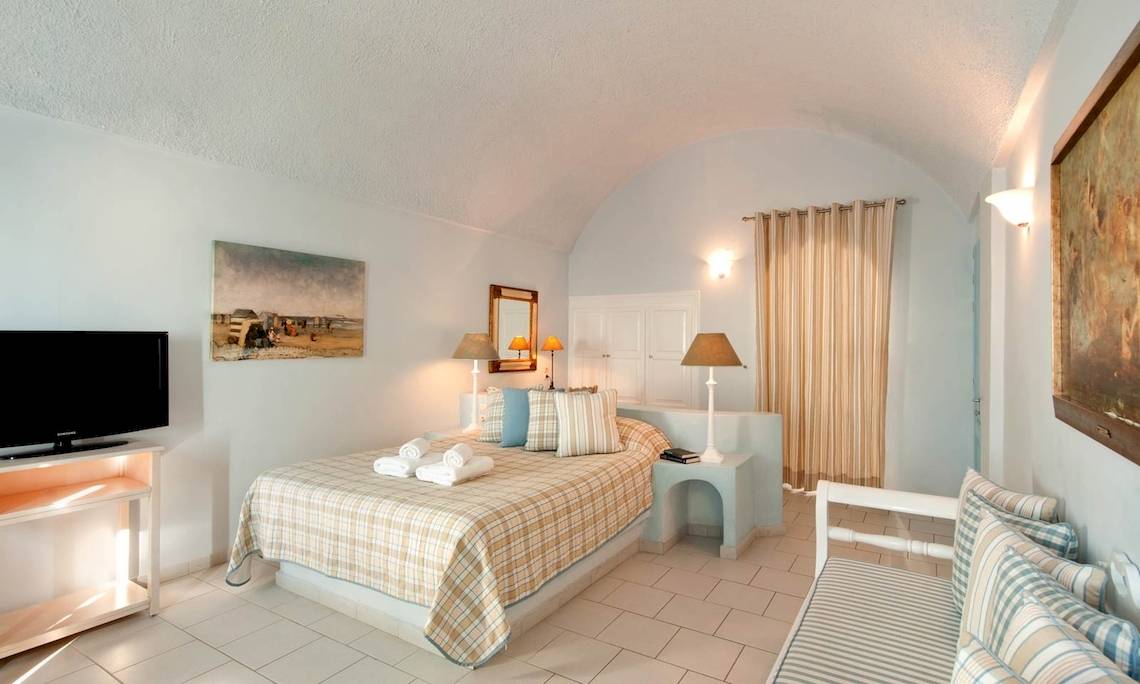 Andromeda Villas & Spa Resort in Santorin