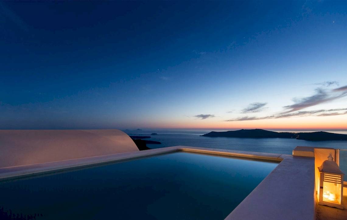 Andromeda Villas & Spa Resort in Santorin