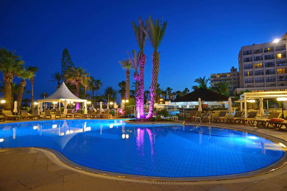 The Golden Bay Beach Hotel in Larnaca