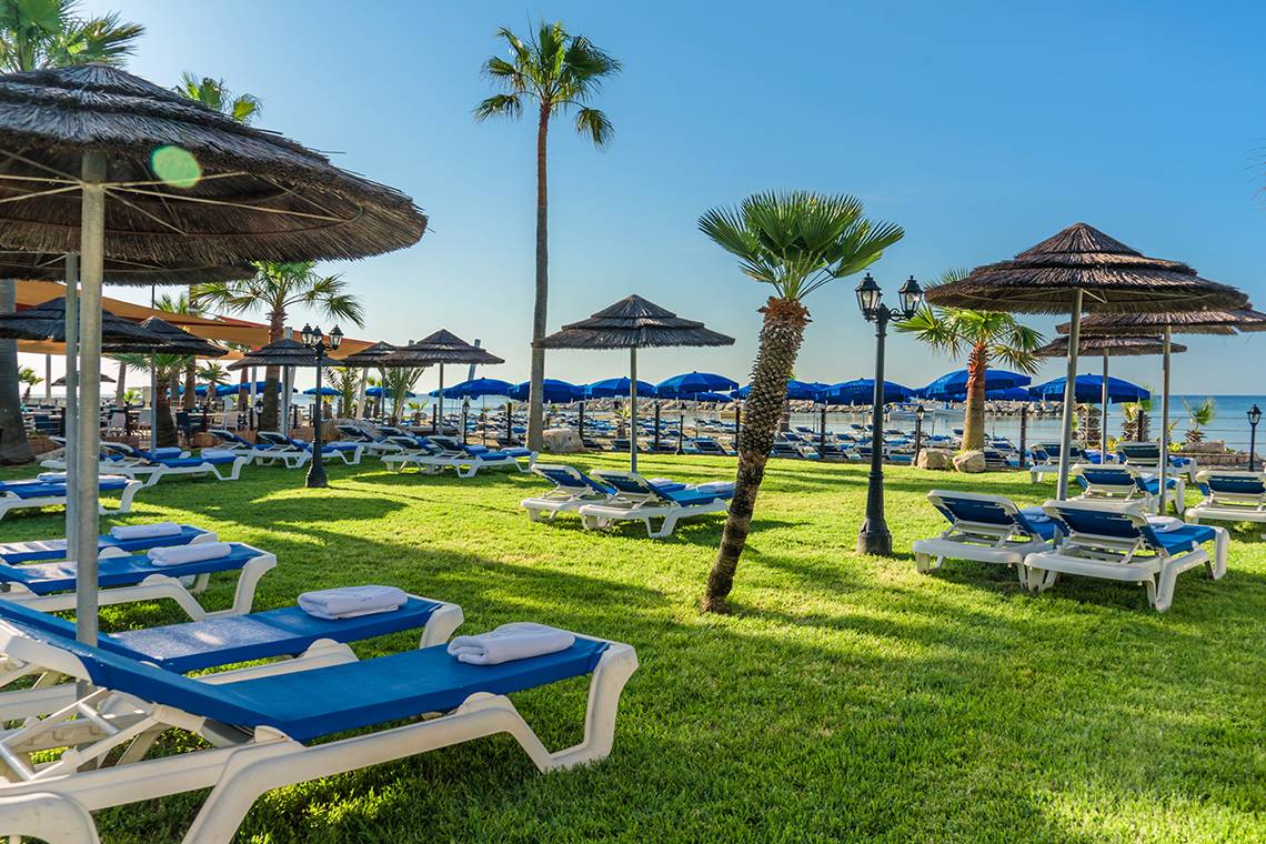 Lordos Beach Hotel in Larnaca