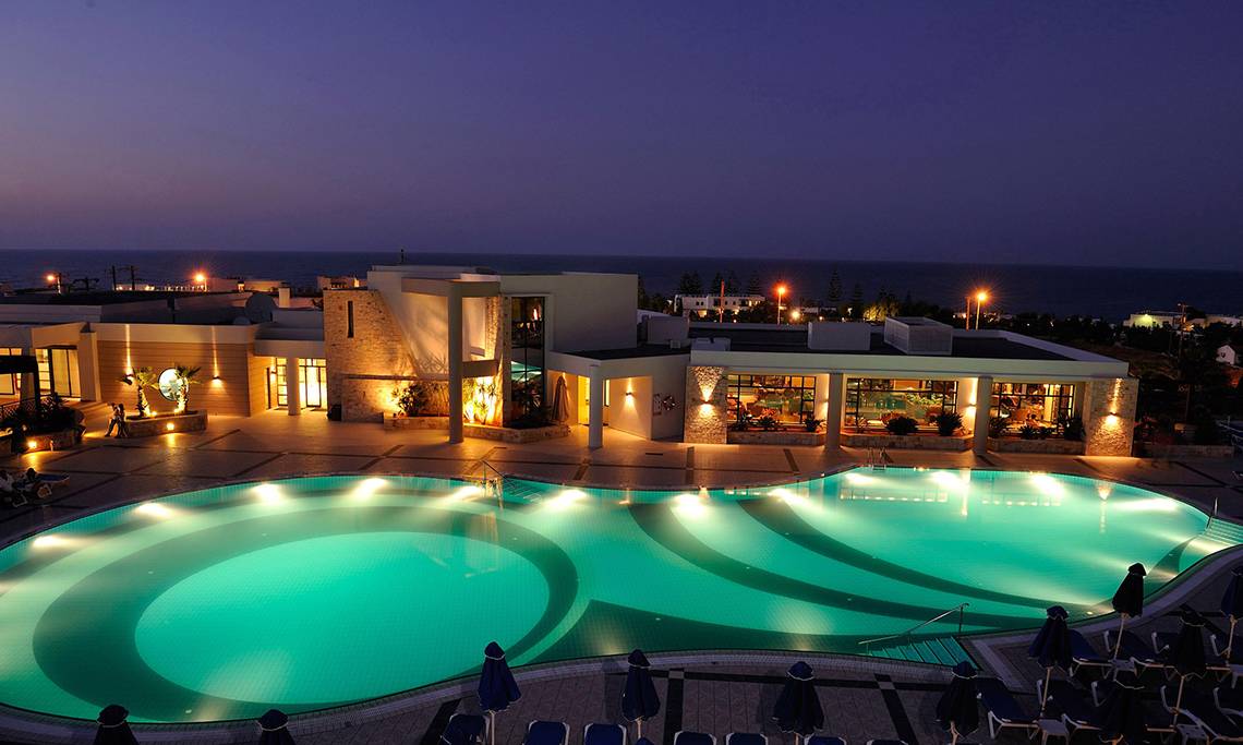 Grand Hotel Holiday Resort in Heraklion