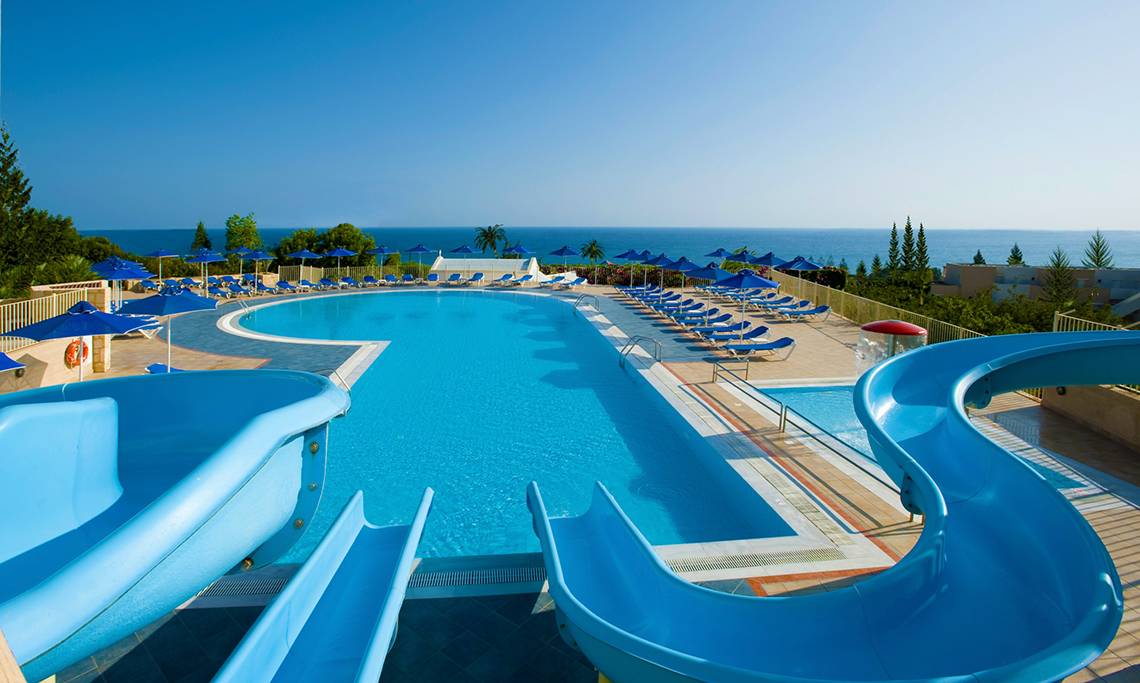 Grand Hotel Holiday Resort in Heraklion