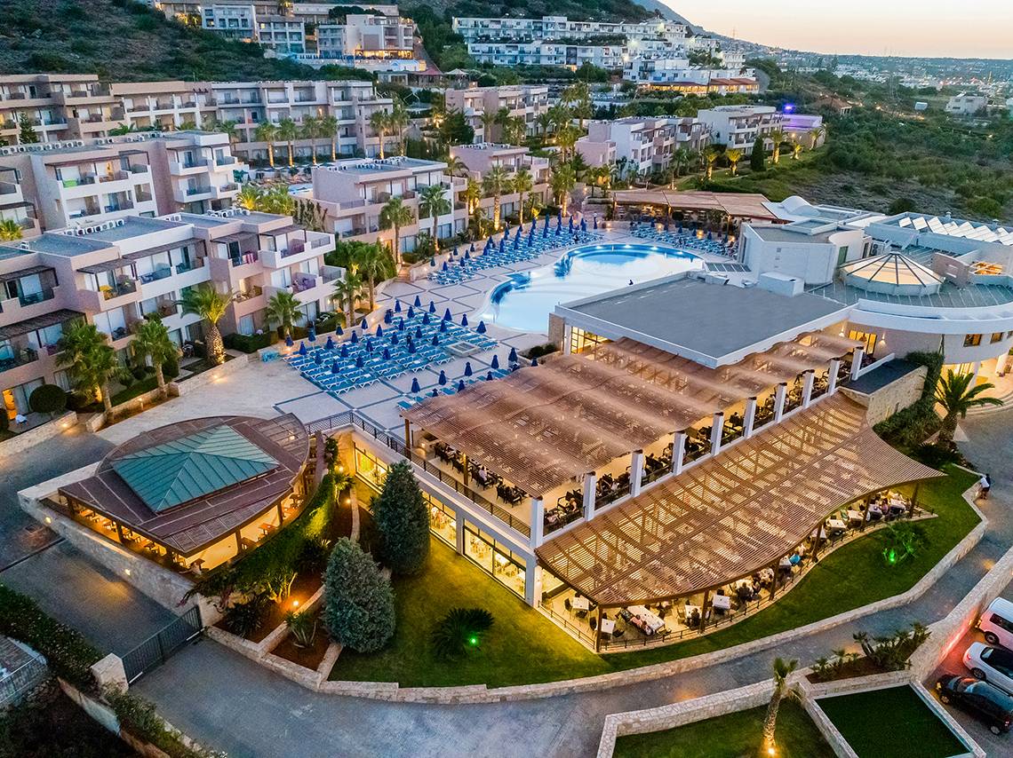 Grand Hotel Holiday Resort in Heraklion