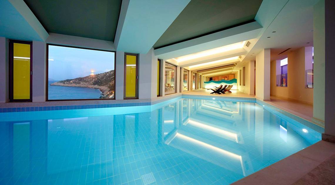 Daios Cove Luxury Resort & Villas in Heraklion