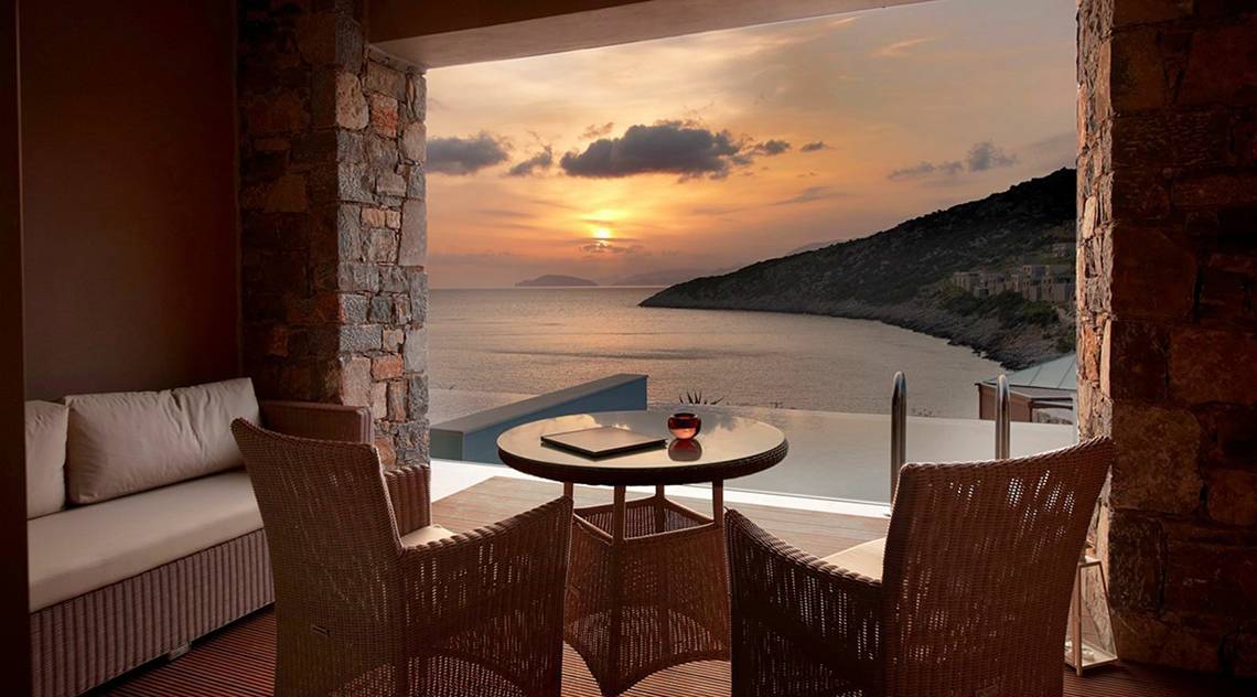 Daios Cove Luxury Resort & Villas in Heraklion