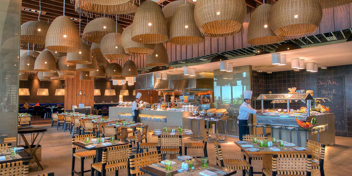 Crowne Plaza Abu Dhabi Yas Island, Restaurant