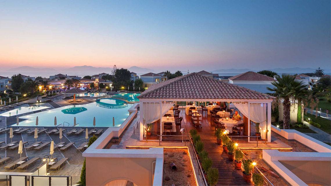 Neptune Hotels Resort in Kos, Pool Blick