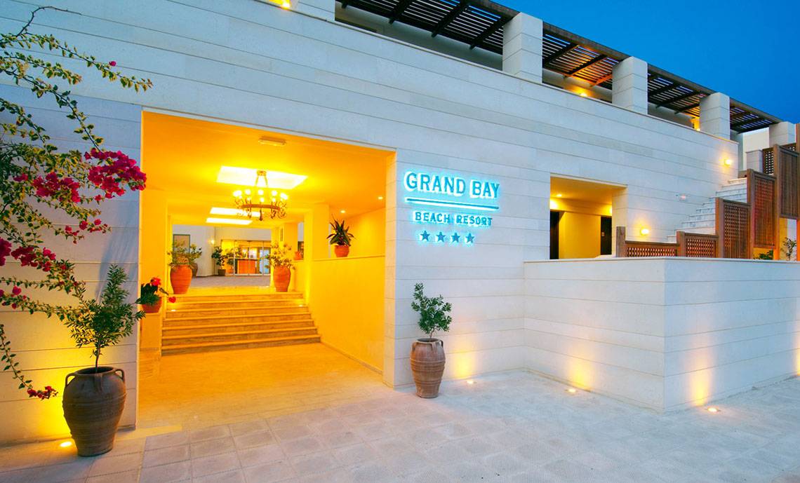 Giannoulis Grand Bay Beach Resort in Heraklion