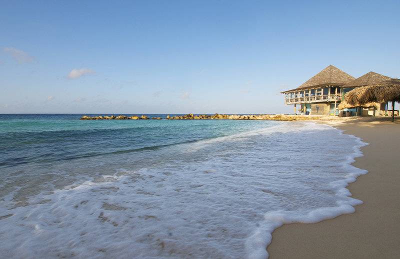 Avila Beach in Curacao
