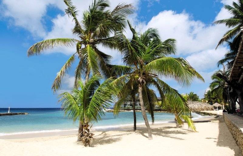 Avila Beach in Curacao