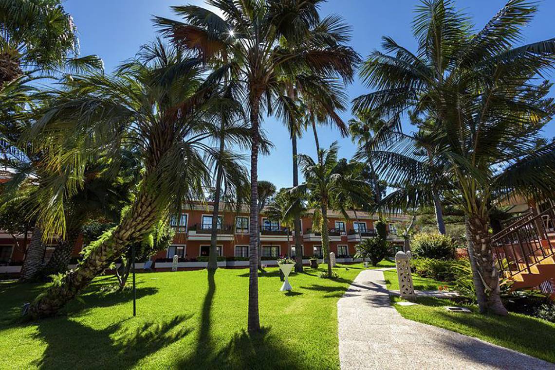 Ambassador Apartments in Teneriffa