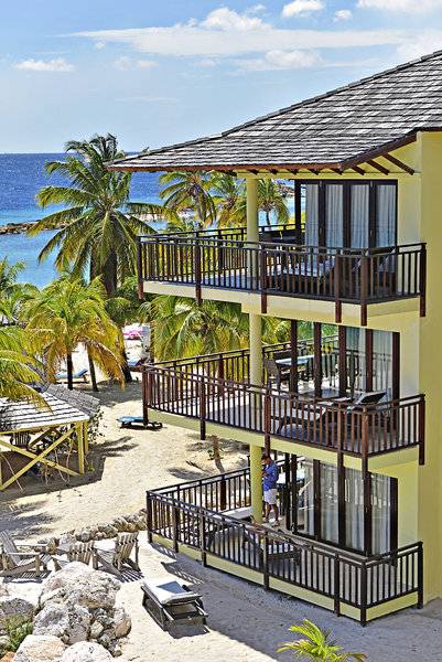 Lions Dive & Beach Resort in Curacao