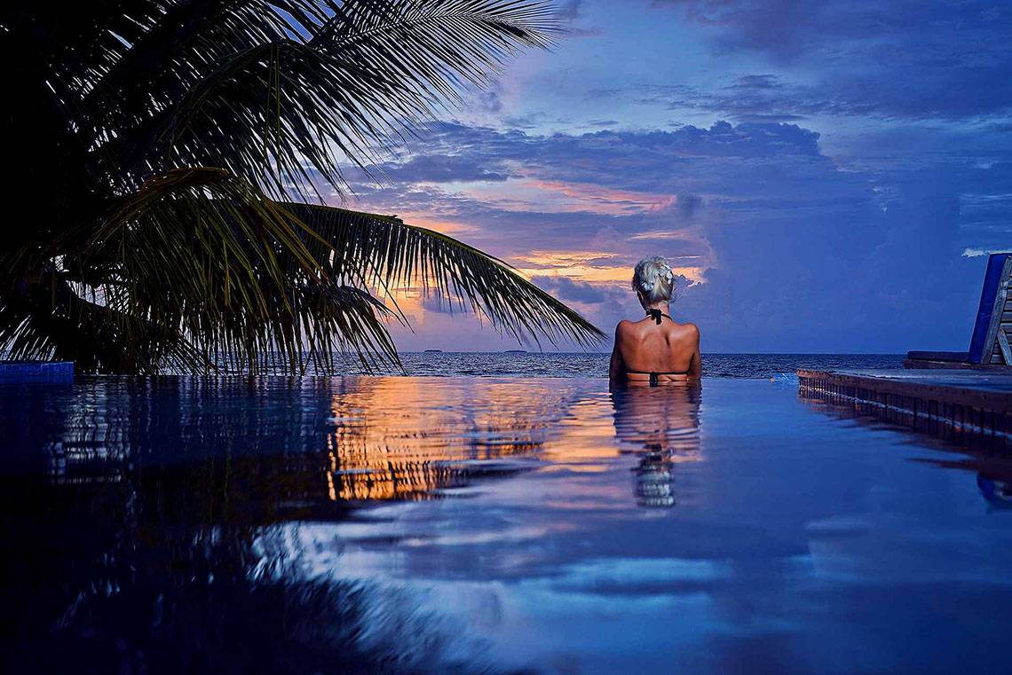 Bandos Maldives in Malediven, Pool