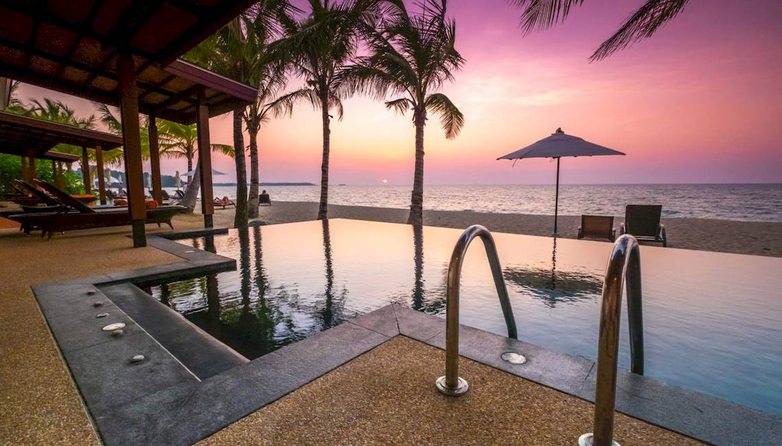 Beyond Resort Khao Lak in Thailand: Khao Lak & Umgebung