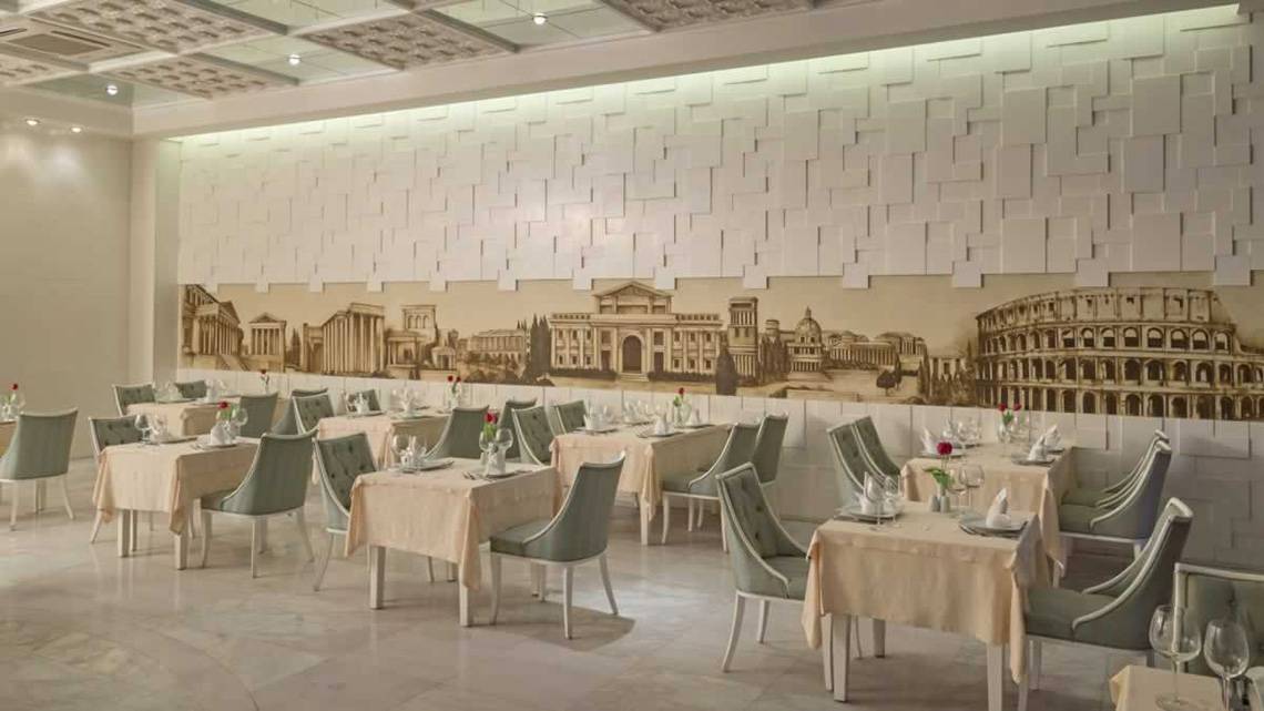 Royal Holiday Palace, Antalya, Restaurant
