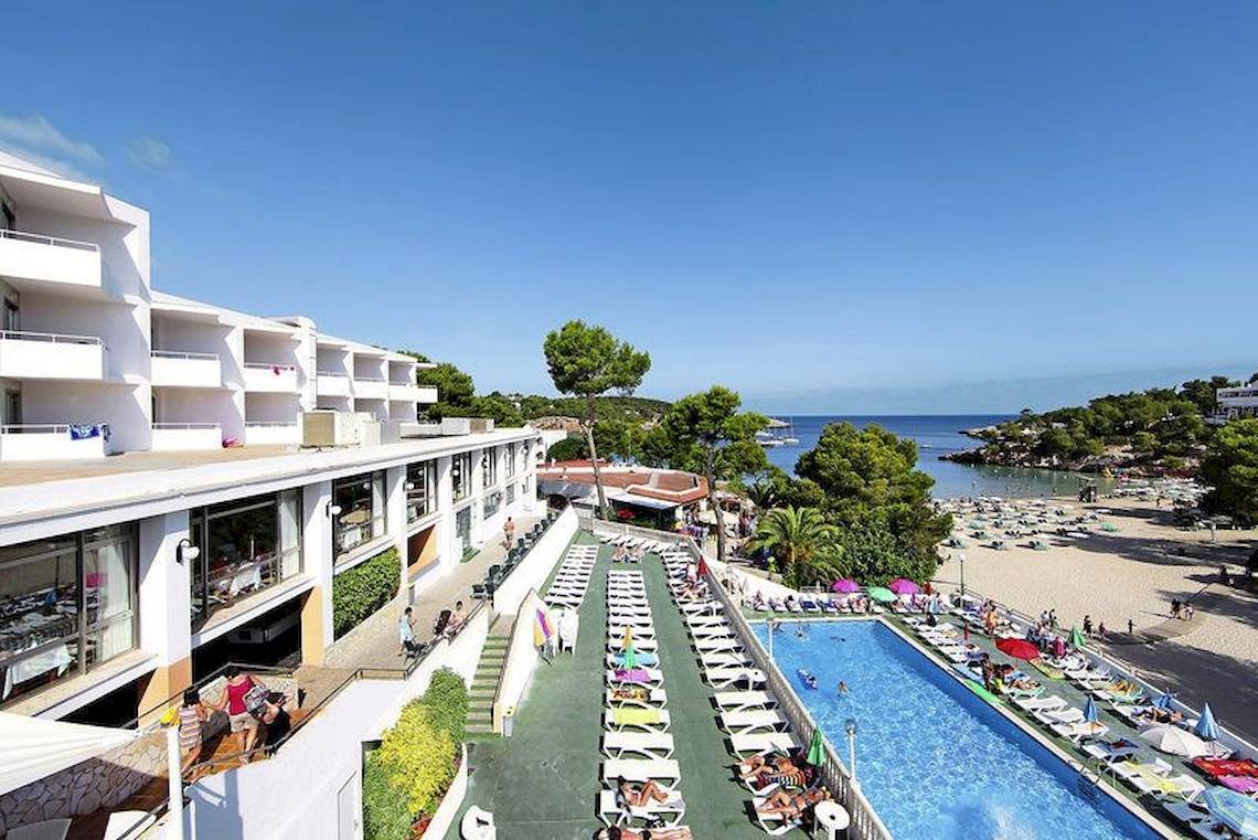 Sandos El Greco Beach in Ibiza