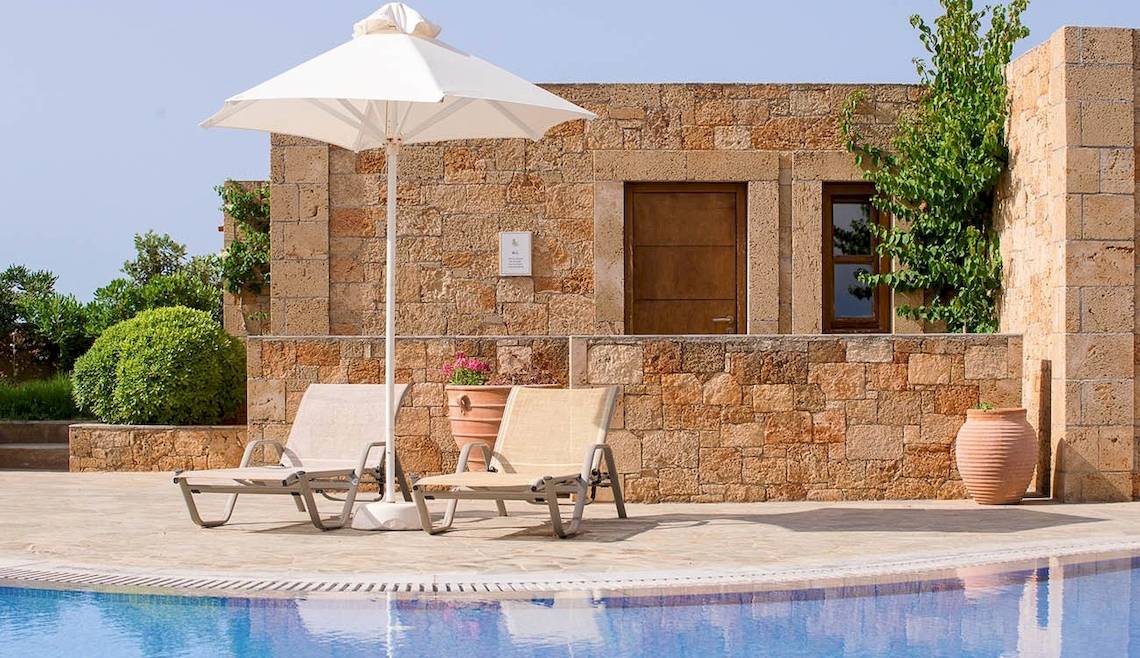 Kernos Beach Hotel & Bungalows in Heraklion