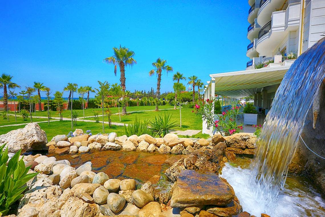 Heaven Beach Resort & Spa in Side & Alanya