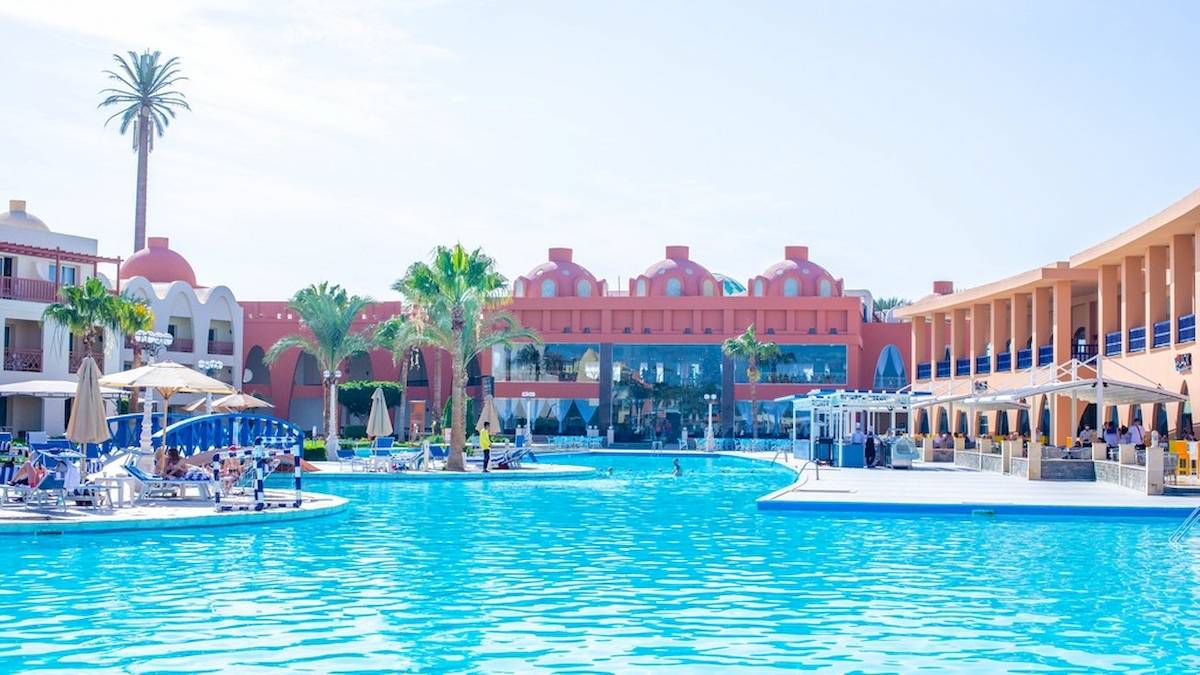 Titanic Beach Spa & Aqua Park in Hurghada