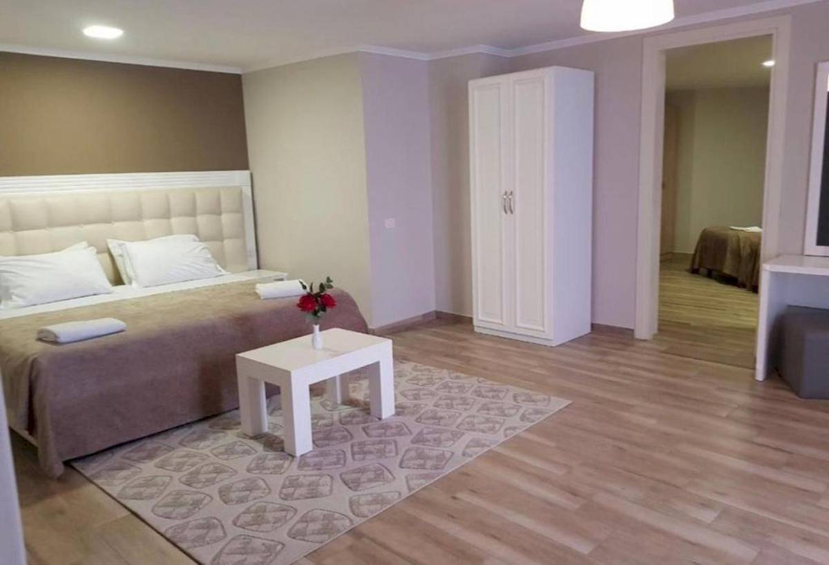 Klajdi Resort & SPA in Golem